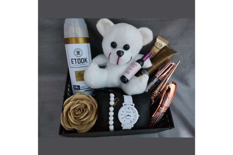 خرید آنلاین باکس کادو دخترانه