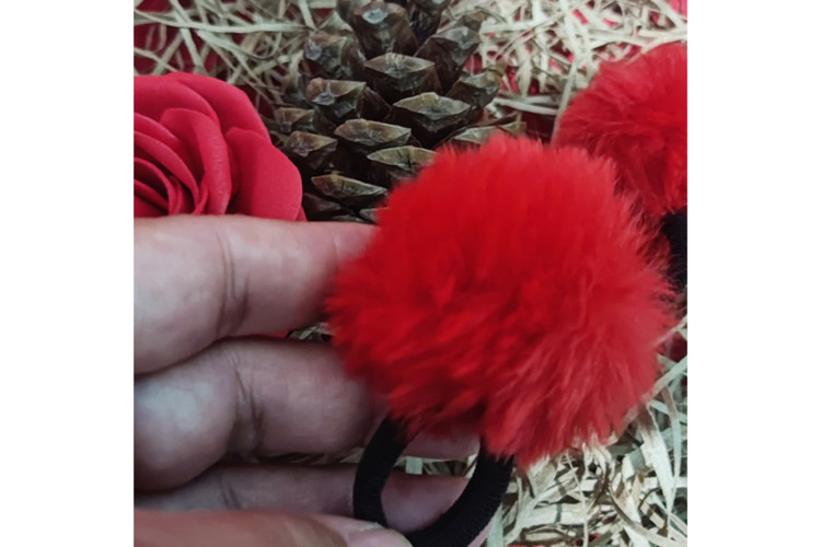 کش مو توپی پوم پوم قرمز