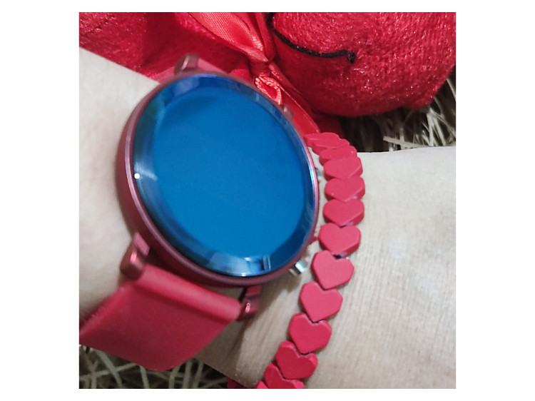 ساعت ال ای دی قرمز