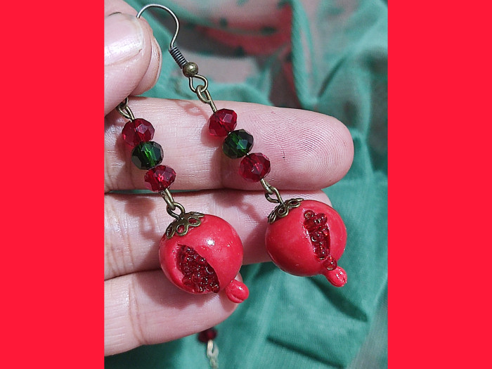 قیمت خرید گوشواره انار یلدایی