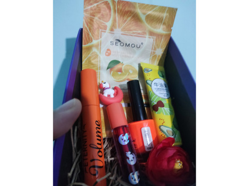 قیمت پک کادویی روز زن