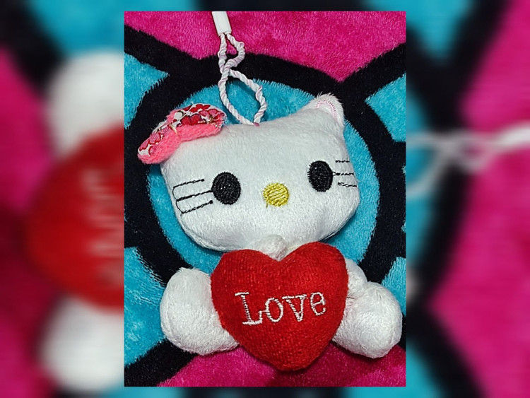عروسک هلو کیتی