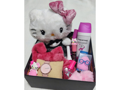 پک کادو تولد کیتی