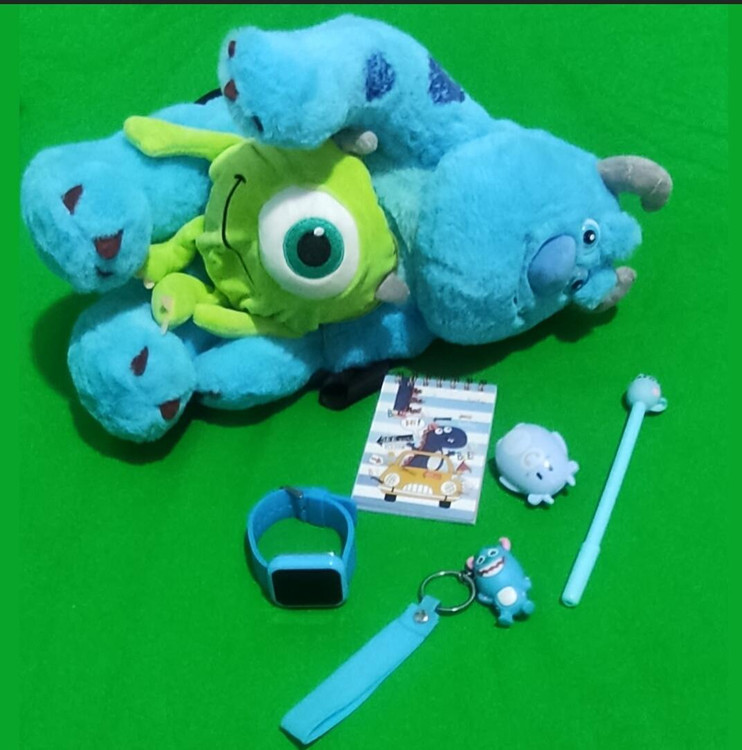 کادو پسرانه کادو تولد آبی بچگانه